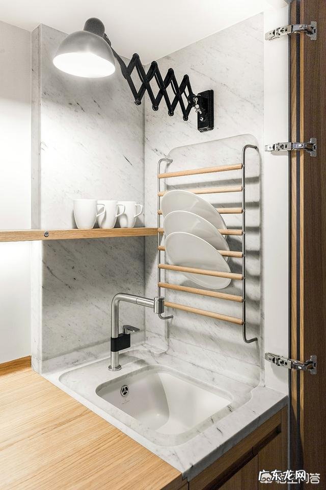 关于小户型单身公寓,怎样设计可以很简约很舒适?求好的案例推荐?