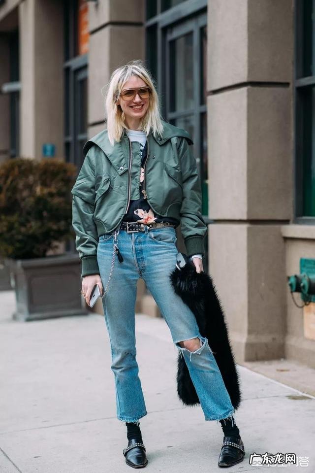 什么样的穿衣风格比较适合过年呢？