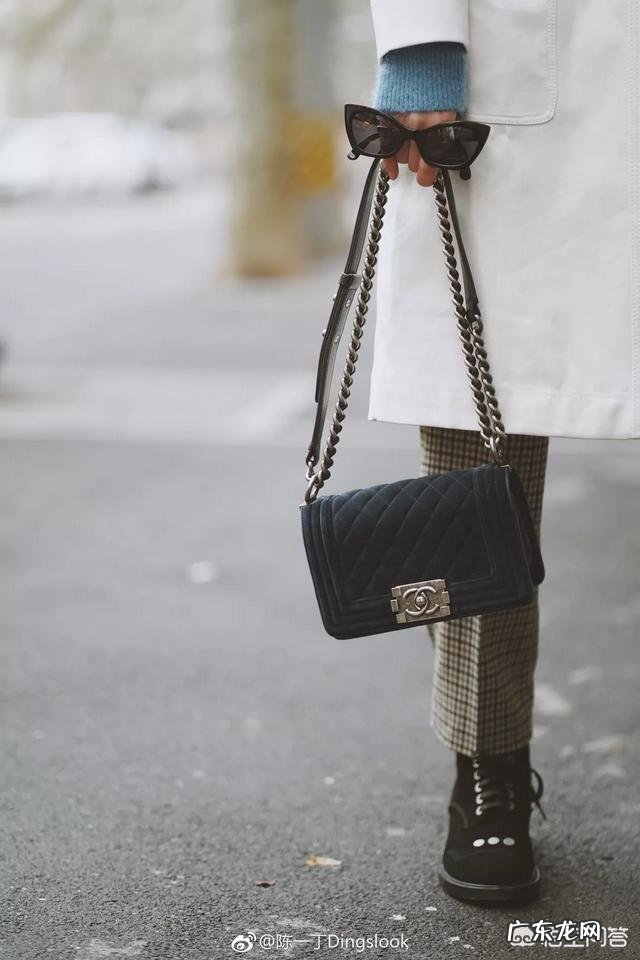 什么样的穿衣风格比较适合过年呢?