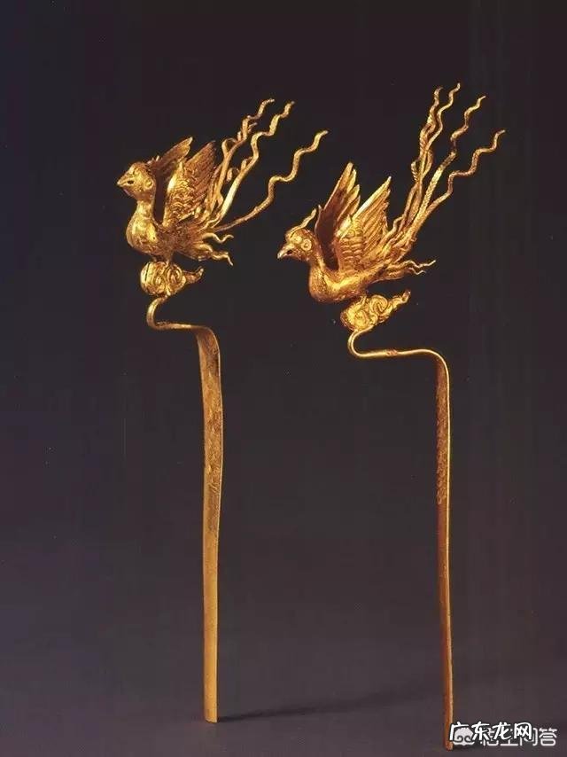 可以分享一些古代女子发饰图片吗?