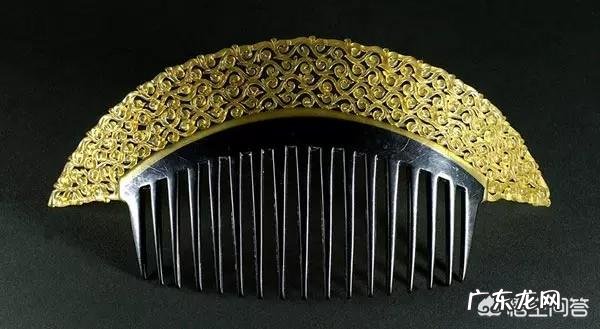 可以分享一些古代女子发饰图片吗?