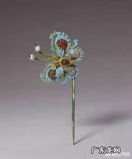 可以分享一些古代女子发饰图片吗?