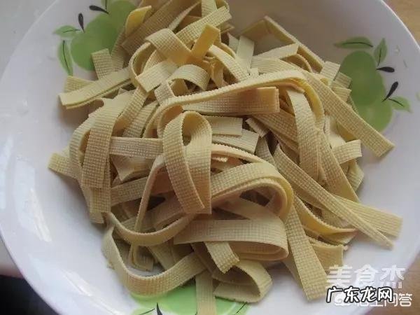 骨头汤并不补钙的话,哪些食物真的补钙?