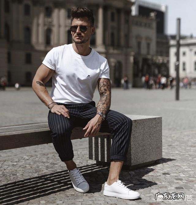 矮个子男生如何穿搭,什么样的穿衣风格好看?