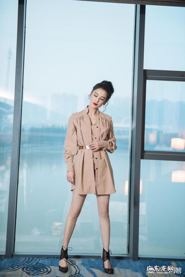 矮个子男生如何穿搭,什么样的穿衣风格好看?