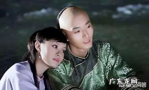 《甄嬛传》皇上临死前,甄嬛为什么对皇上说出她俩从一开始就都是错的?