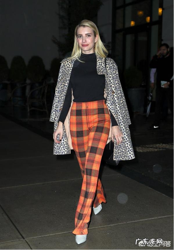 野性的豹纹元素单品怎么搭配更时尚?