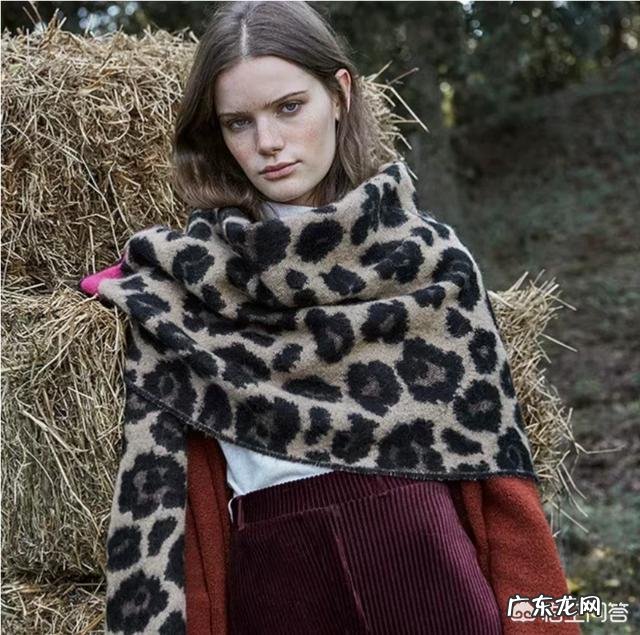 野性的豹纹元素单品怎么搭配更时尚?