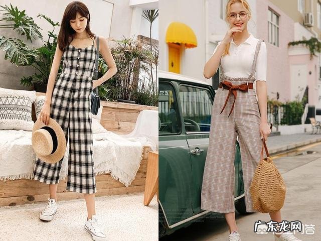 背带裤又开始流行了,看上去很活泼有少女感,夏季应该怎么选择和搭配呢?