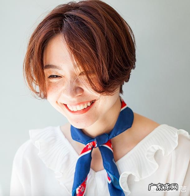 圆脸适合什么发型?