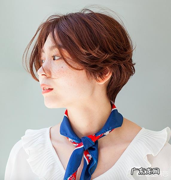 圆脸适合什么发型?