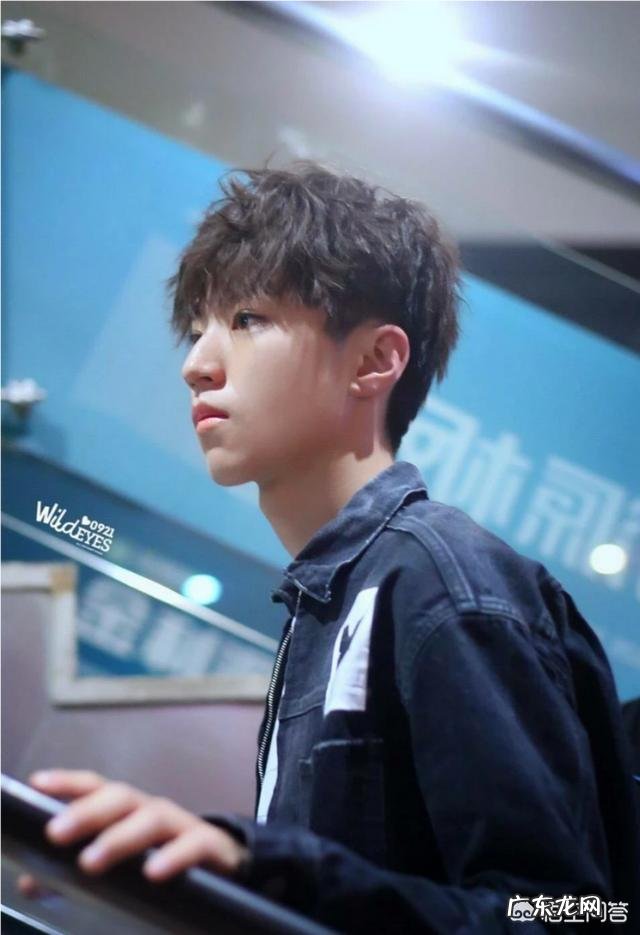 男的瓜子脸剪、烫什么头发好看?