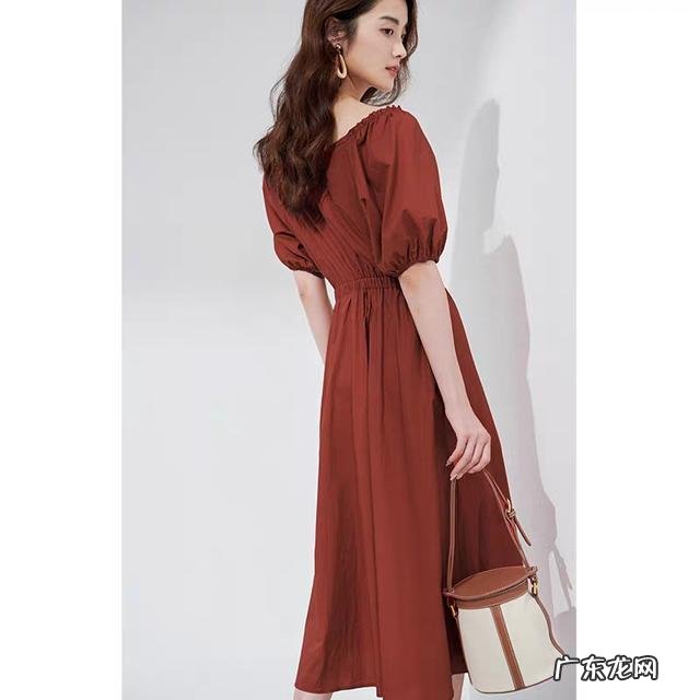 纯棉裙子怎么穿好看?