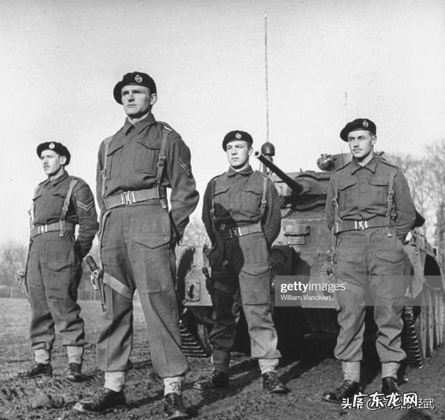 包括缴获 二战时的交战国坦克兵都使用过哪些武器当自卫武器？？