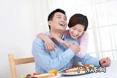 你喜欢被另一半抱着入睡吗?