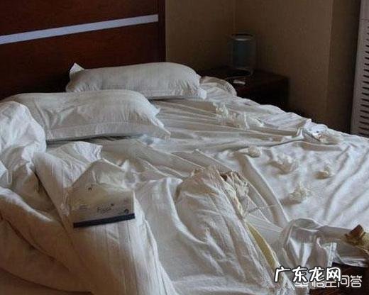 在大学旁边开什么小吃店好？