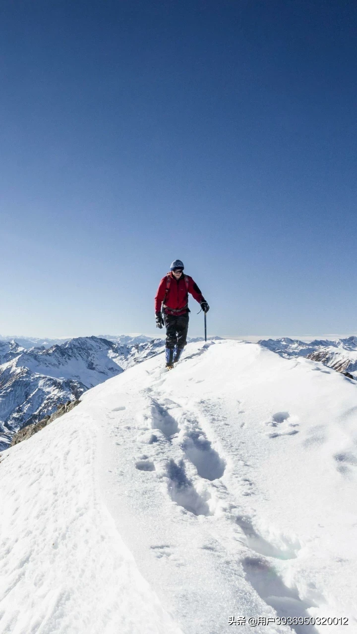 今年男士流行什么样的衣服?