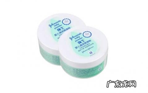 爽身粉擦头发有危害吗「使用滑石粉擦头发的注意事项」