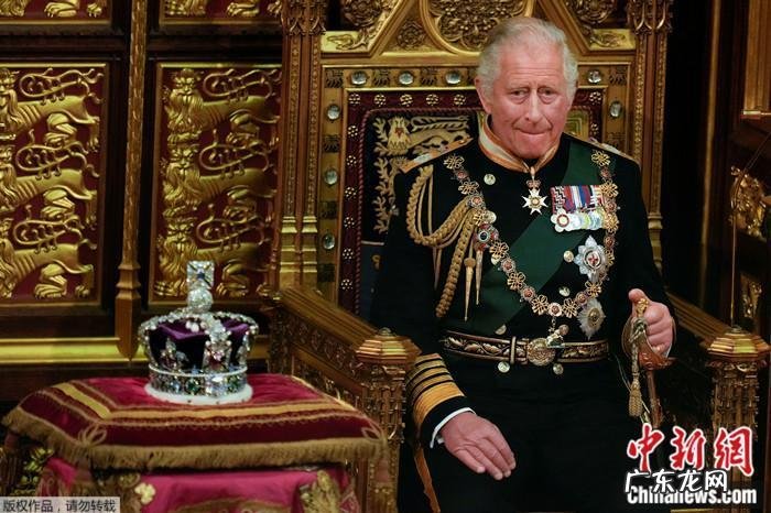 英国宣布新国王,为什么是查尔斯三世?