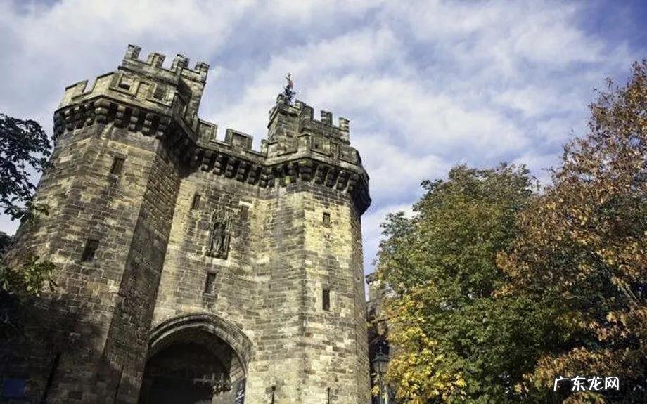 英国皇室有多少财富？威廉王子刚继承一处就跻身顶流富豪