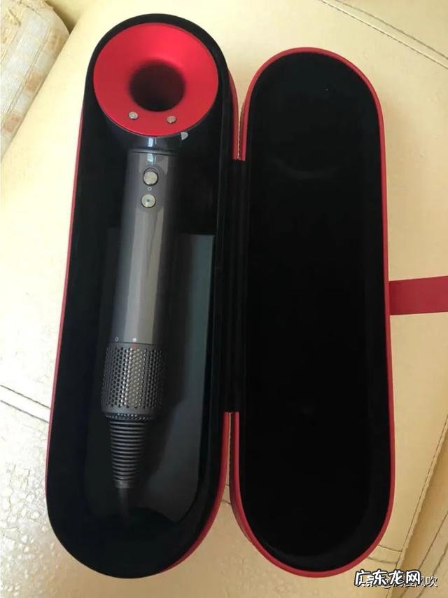 头发硬而且多,还是自然卷,怎么让头发柔顺点?