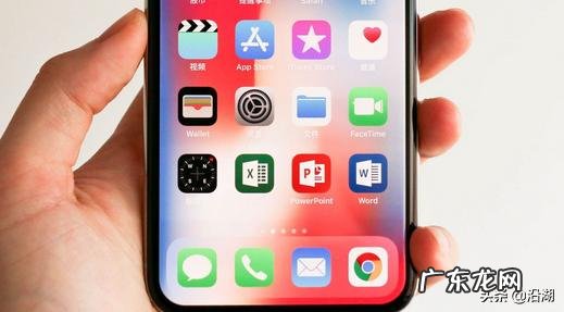 请惠存的意思是什么 请惠存有错吗