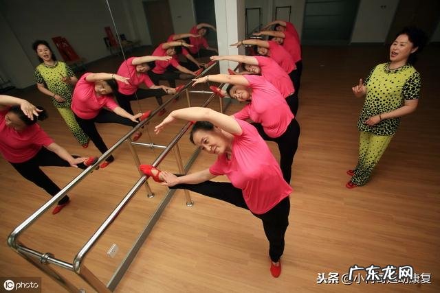 如何逐步提高韧带的柔韧性?