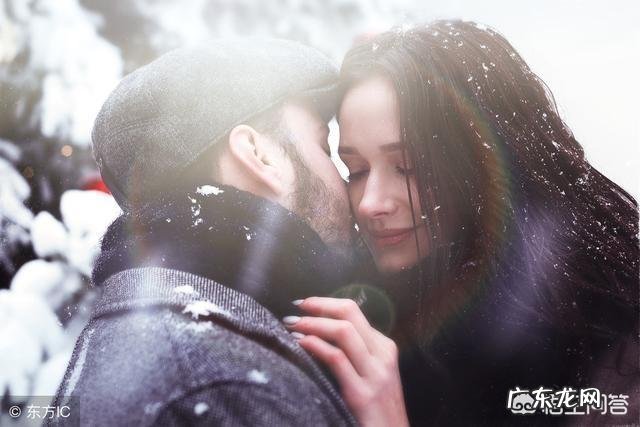 有哪些情侣间比较暖心的爱情句子?