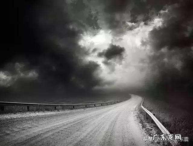 最近心情压抑,又不愿倾诉,怎么办?