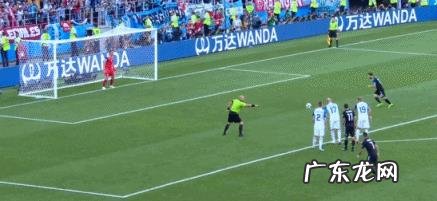 梅西罚丢点球,阿根廷世界杯首战1-1平冰岛,怎么看待梅西的表现?