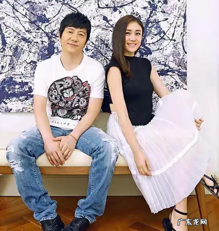 郑钧的前妻是谁 他前妻孙锋素颜照、现状