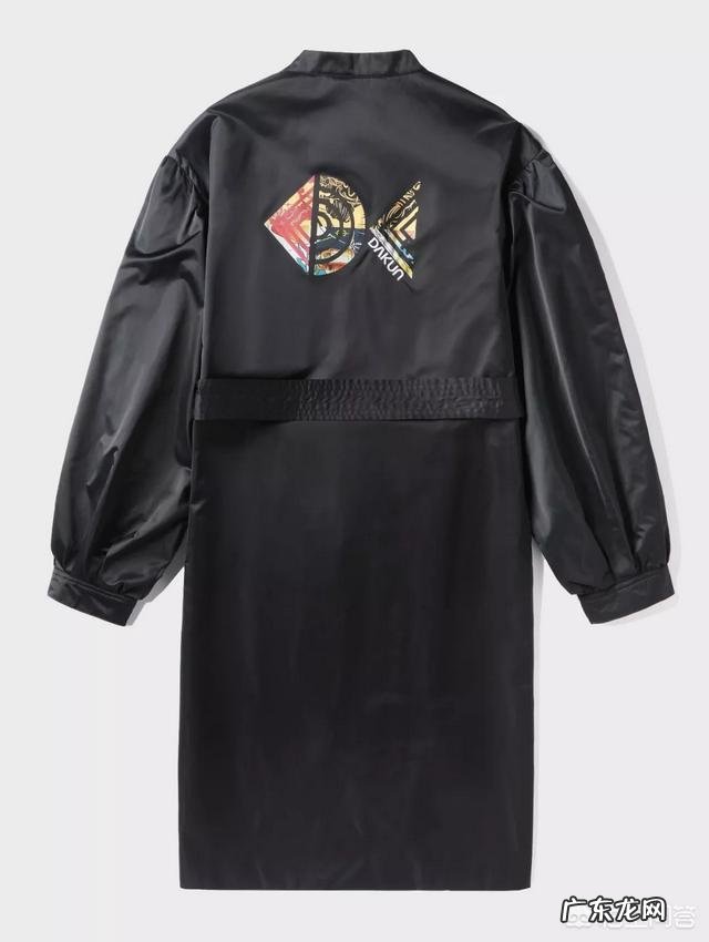 春末初夏搭配什么衣服比较时尚?