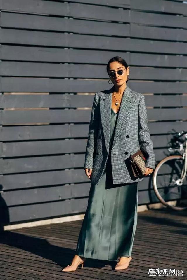 春末初夏搭配什么衣服比较时尚?