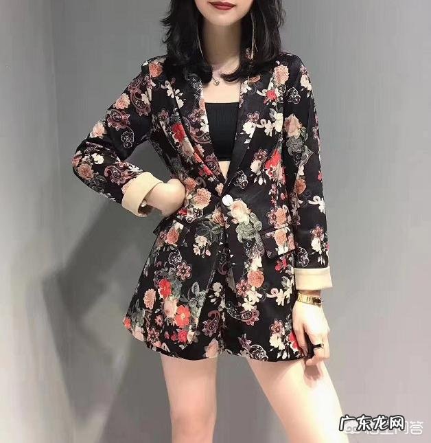 秋季的女生穿衣搭配是怎样的?