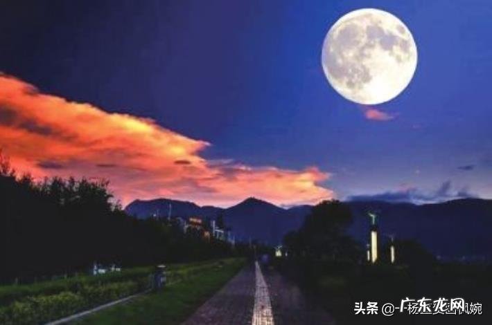 《走月亮》有什么样的情感?