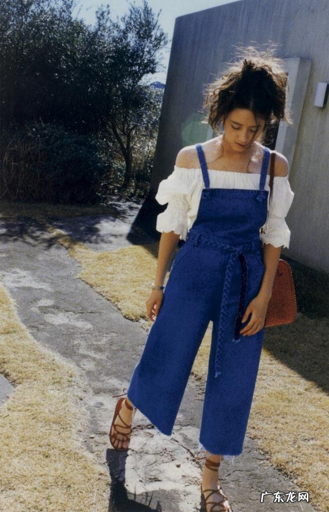 穿什么样的平底鞋显腿长?