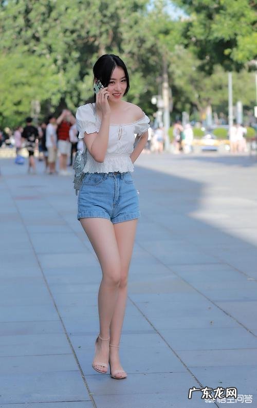 穿什么样的平底鞋显腿长?