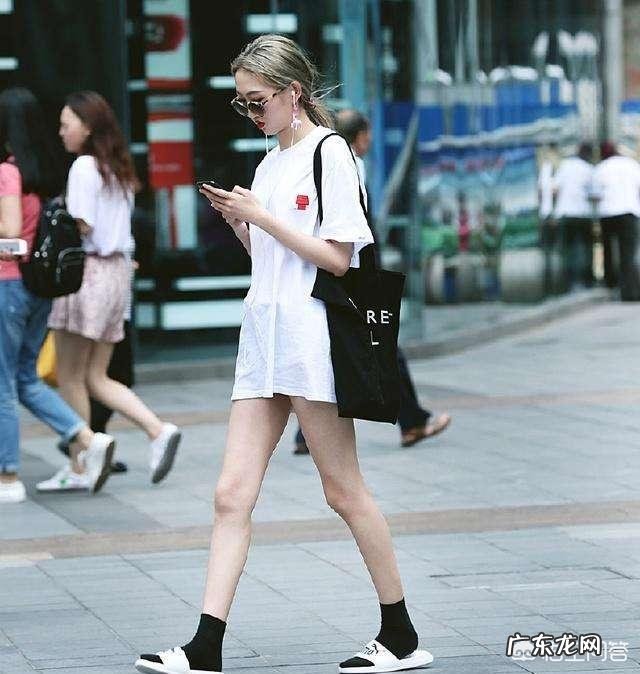 穿什么样的平底鞋显腿长?