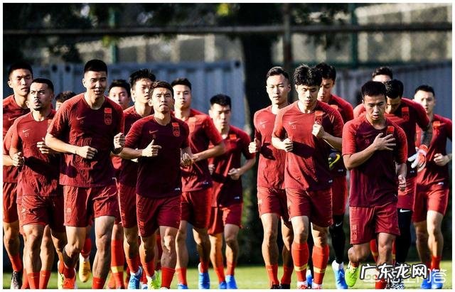 杜威：国足没有高水平的比赛锻炼都是白搭！这是暗指足协和里皮不作为吗？