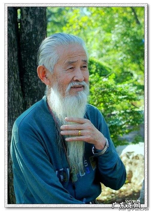 为什么感觉古人的胡子比现代人浓密?