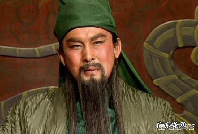 为什么感觉古人的胡子比现代人浓密？