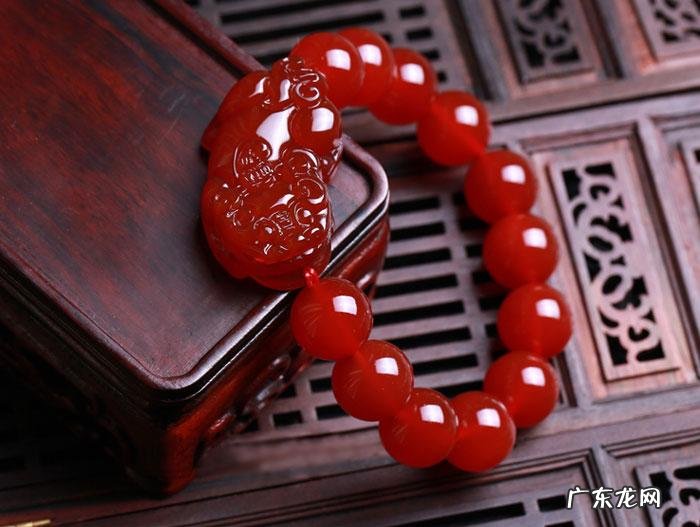 貔貅手链头朝哪个方向好 手链貔貅的头朝哪边好呢