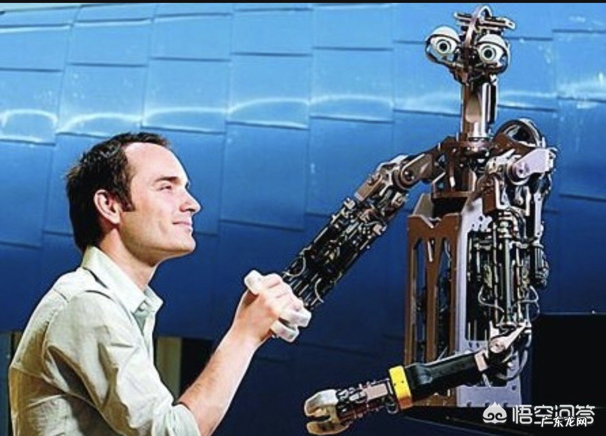 AI智能是什么？未来会颠覆哪些行业？