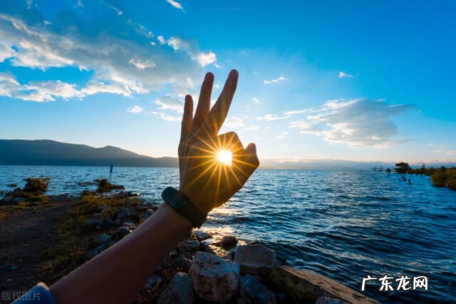 关于日的诗句古诗大全带有诗名和作者 有日的诗句大全 古诗