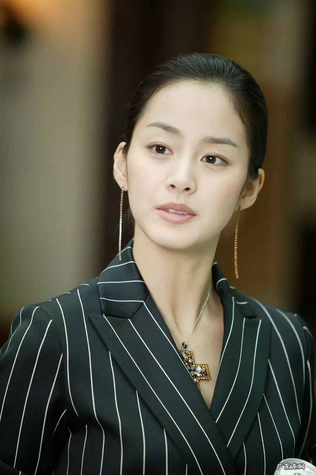 10部韩国经典浪漫爱情电视剧大全 经典爱情韩剧排行