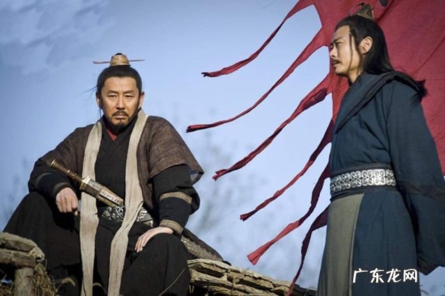 张良拜师的故事简短概括 张良拜师的故事概括20字