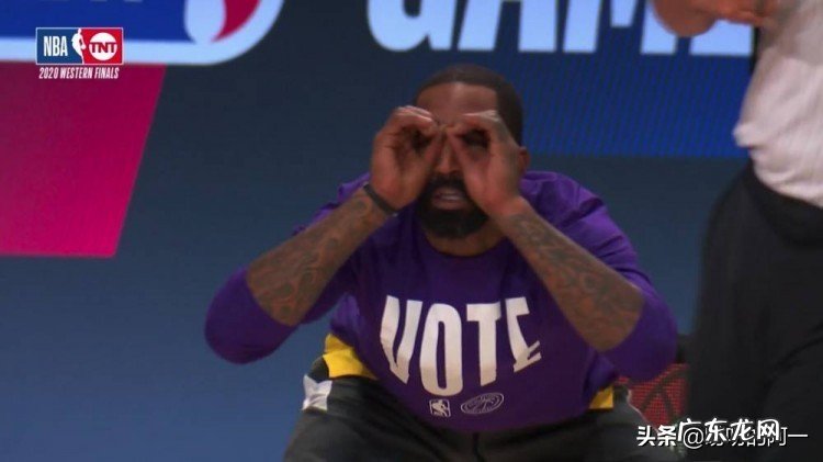 为什么魔兽麦基史密斯等人在詹姆斯身边能够嘻嘻哈哈打快乐篮球?