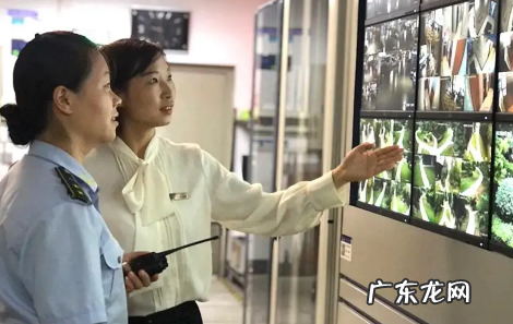 如何更换物业公司 物业不管事可以打12345吗