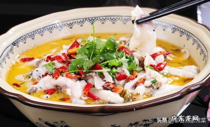 做鱼时总是把鱼做散了,正确的做鱼方法是怎样的?