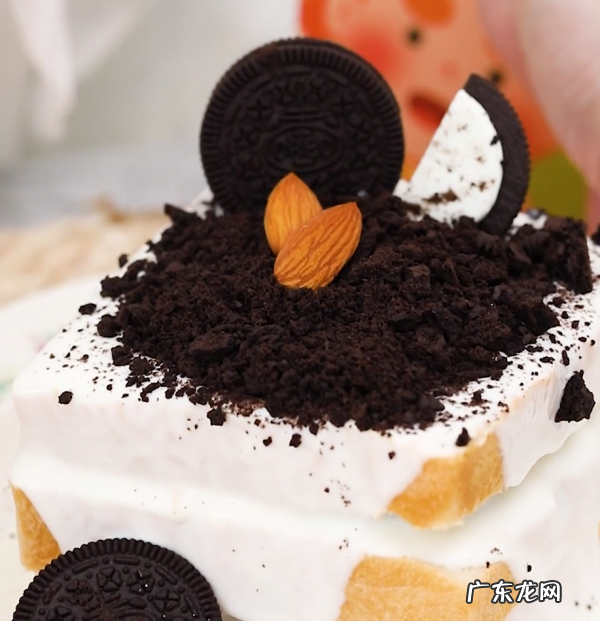 全网最简单的夏季冰蛋糕做法,朋友圈转疯了,其实非常简单